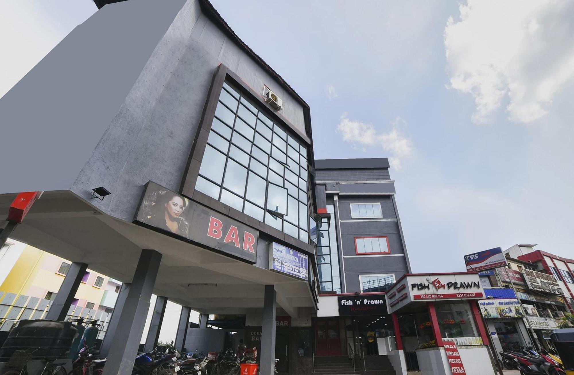 Hotel Collection O Vadapalani Chennai Exterior foto